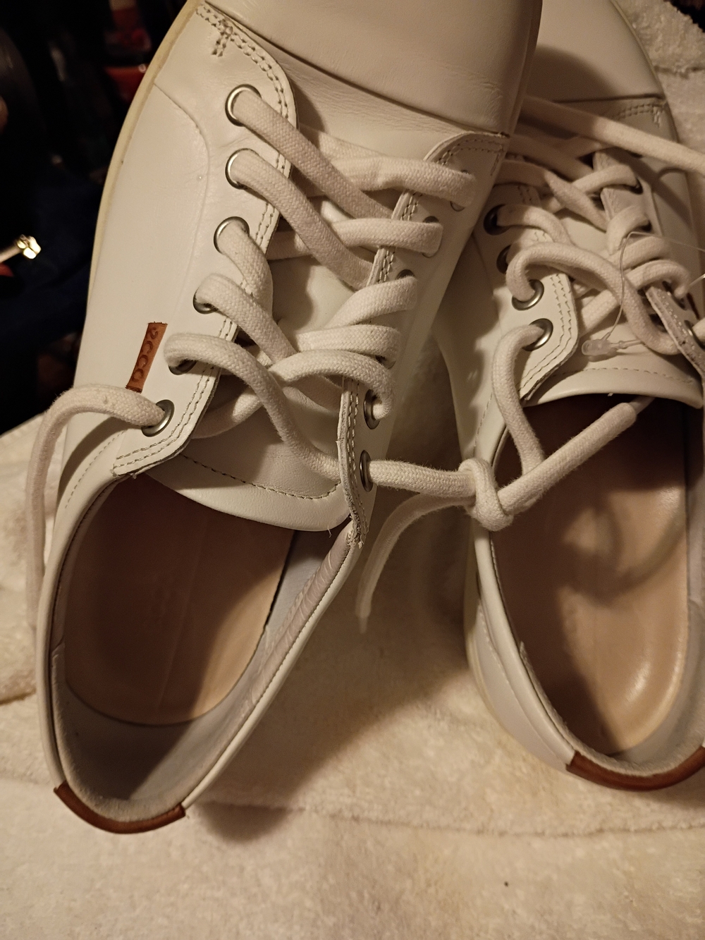 Classic Women's White Leather Lace-Up Sneakers